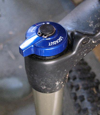 Lockout MTB suspension Fork.jpg