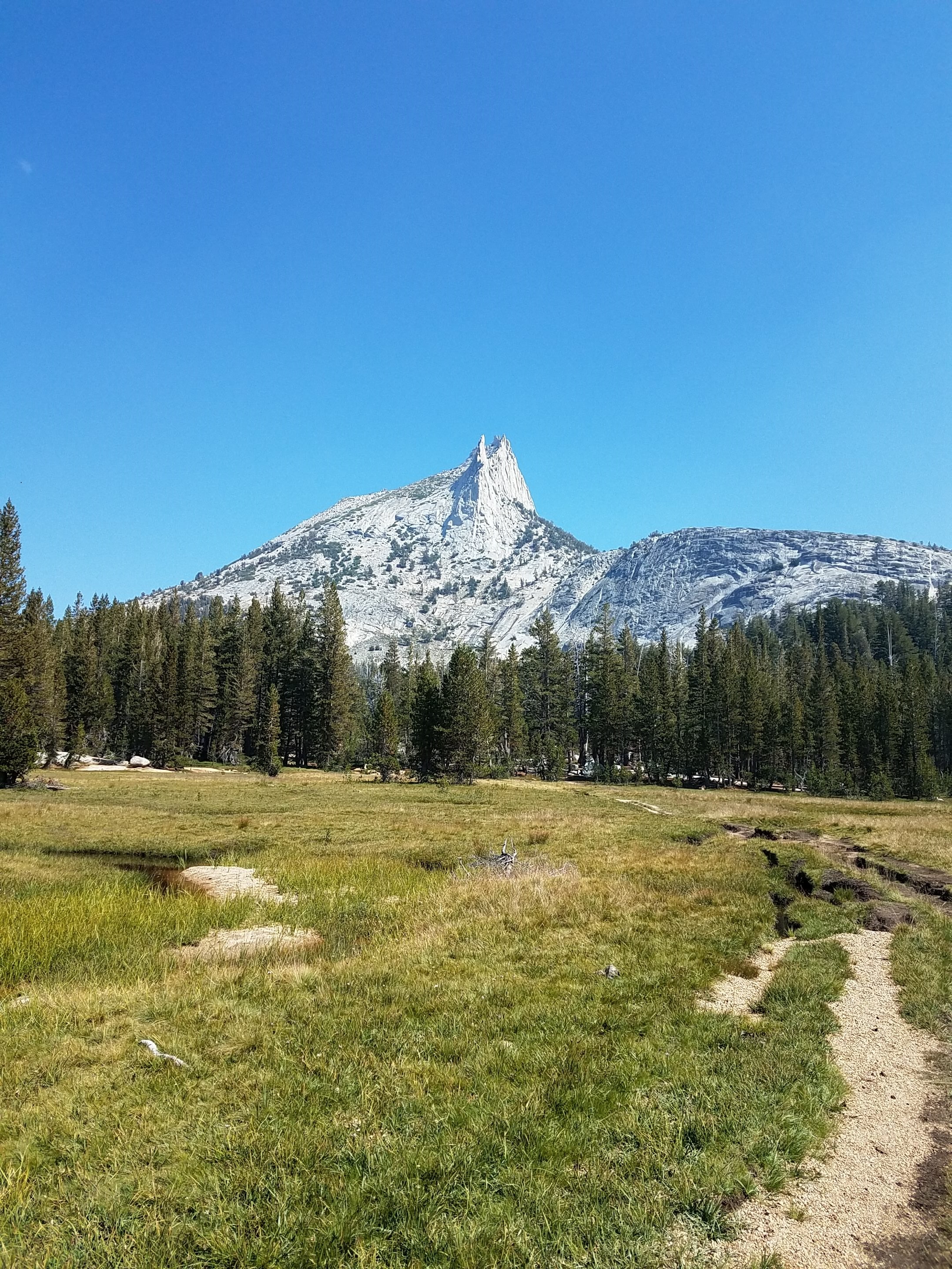 cathedral peak1.jpg