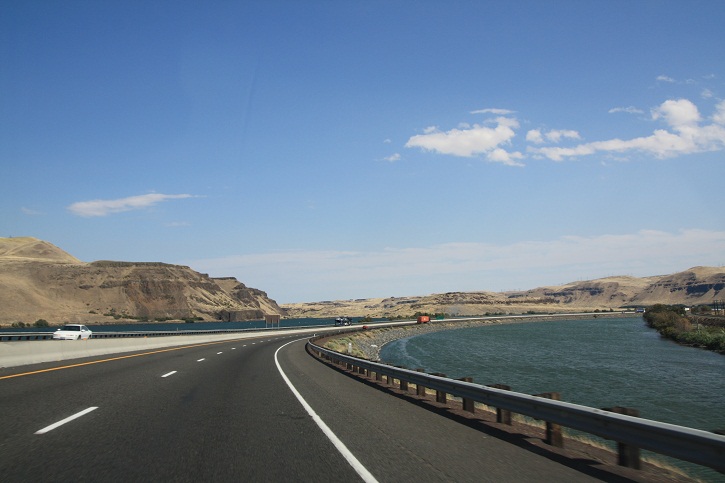 07.7 columbia river 7.jpg