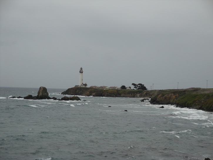 01 Pigeon Point Lighthouse.jpg